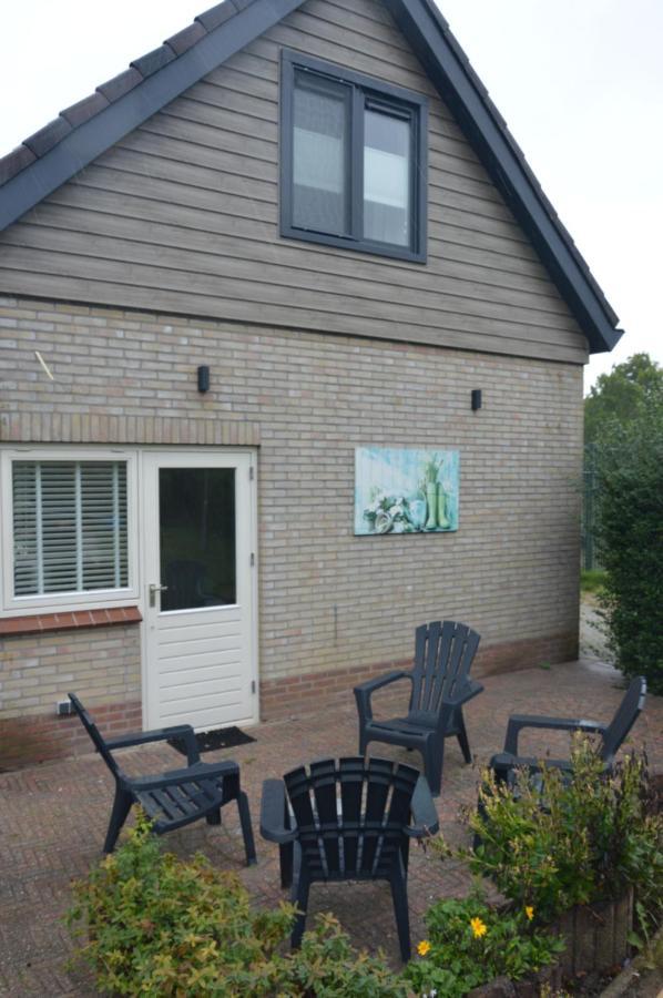 Vakantiehuis 'T Hertenkamp Ouddorp Exterior photo
